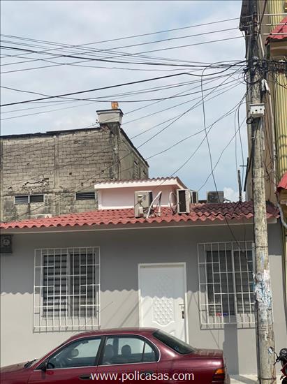 Casa en venta en Guayaquil sector Sauces 8